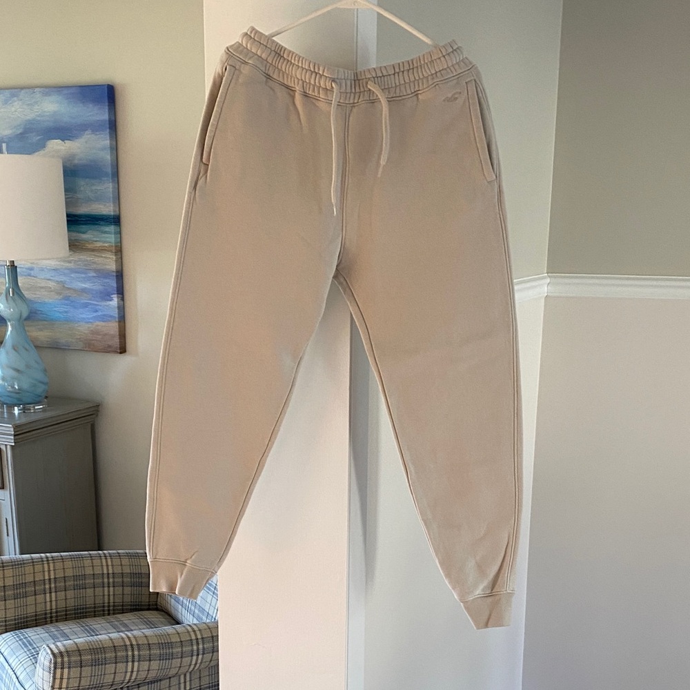 Hollister Men's Beige Sweatpants